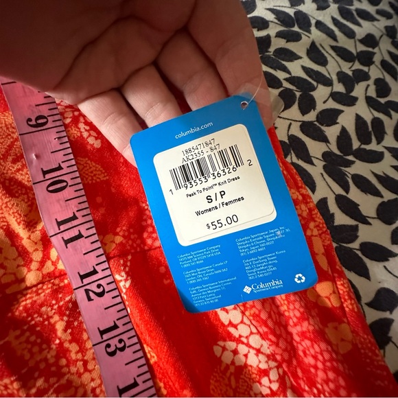 Columbia Orange Floral Omni Shade Peak To Point Knit Stretchy Dress NWOT S/P - Picture 16 of 16
